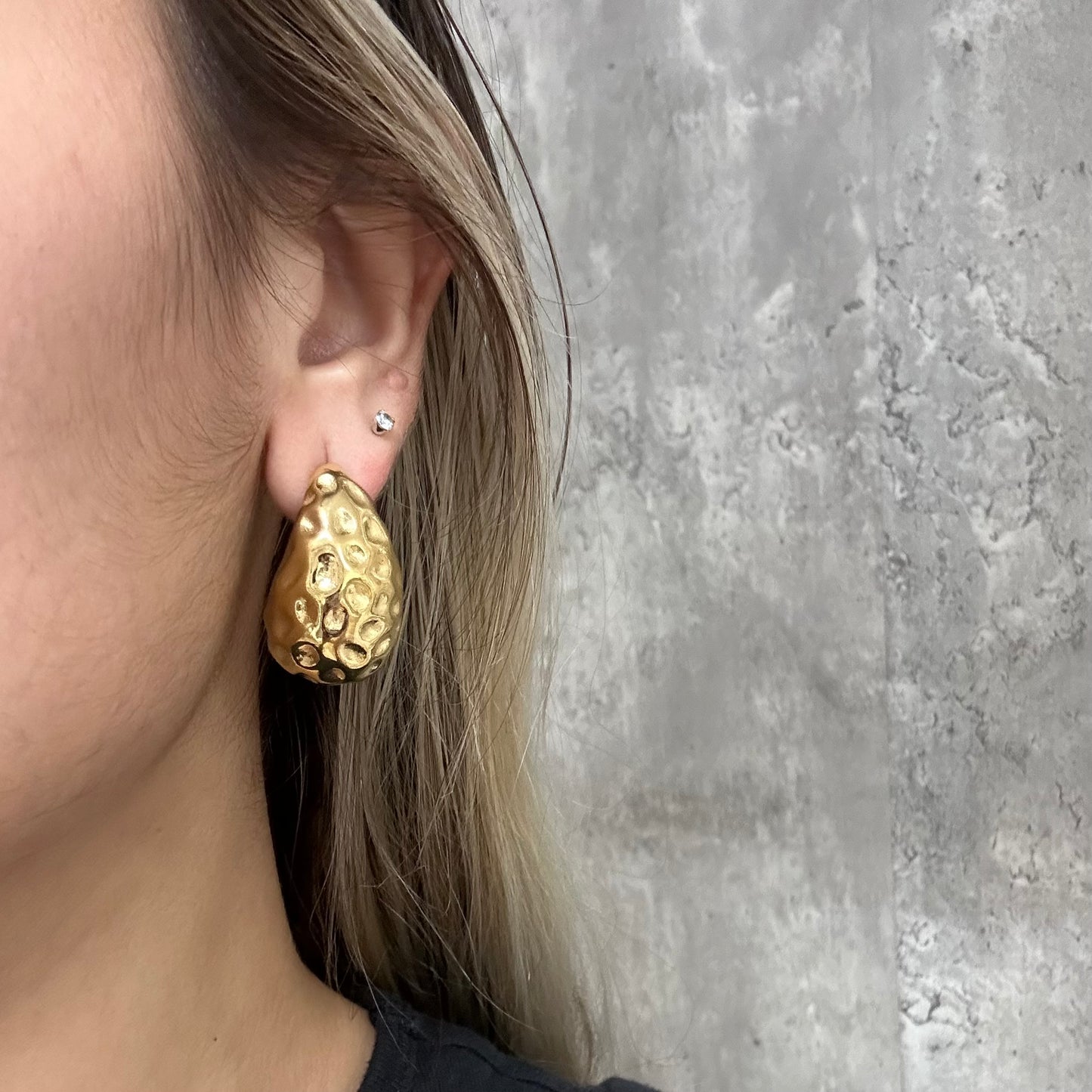 Saenna Gold Earring
