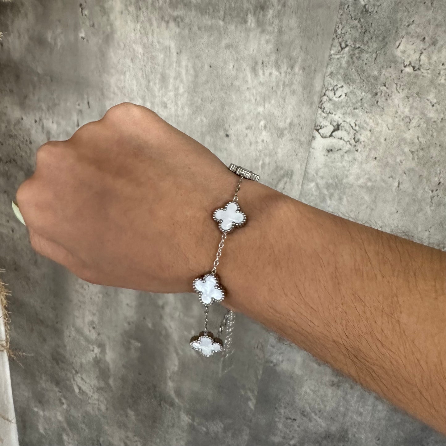 Clover Bracelet White (Silver)