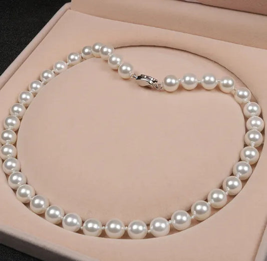 White Pearl Necklace