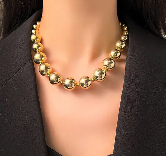 Gold Pearl Necklace