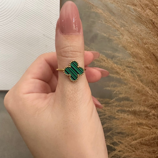 Clover Ring (Green)